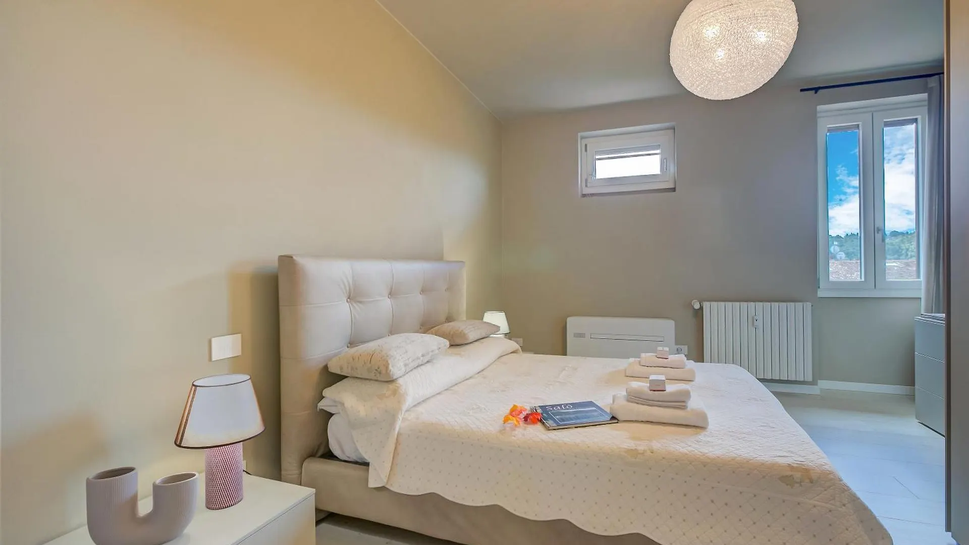 Viktor House Salo - 100 Mt Near Lake - Happy Rentals