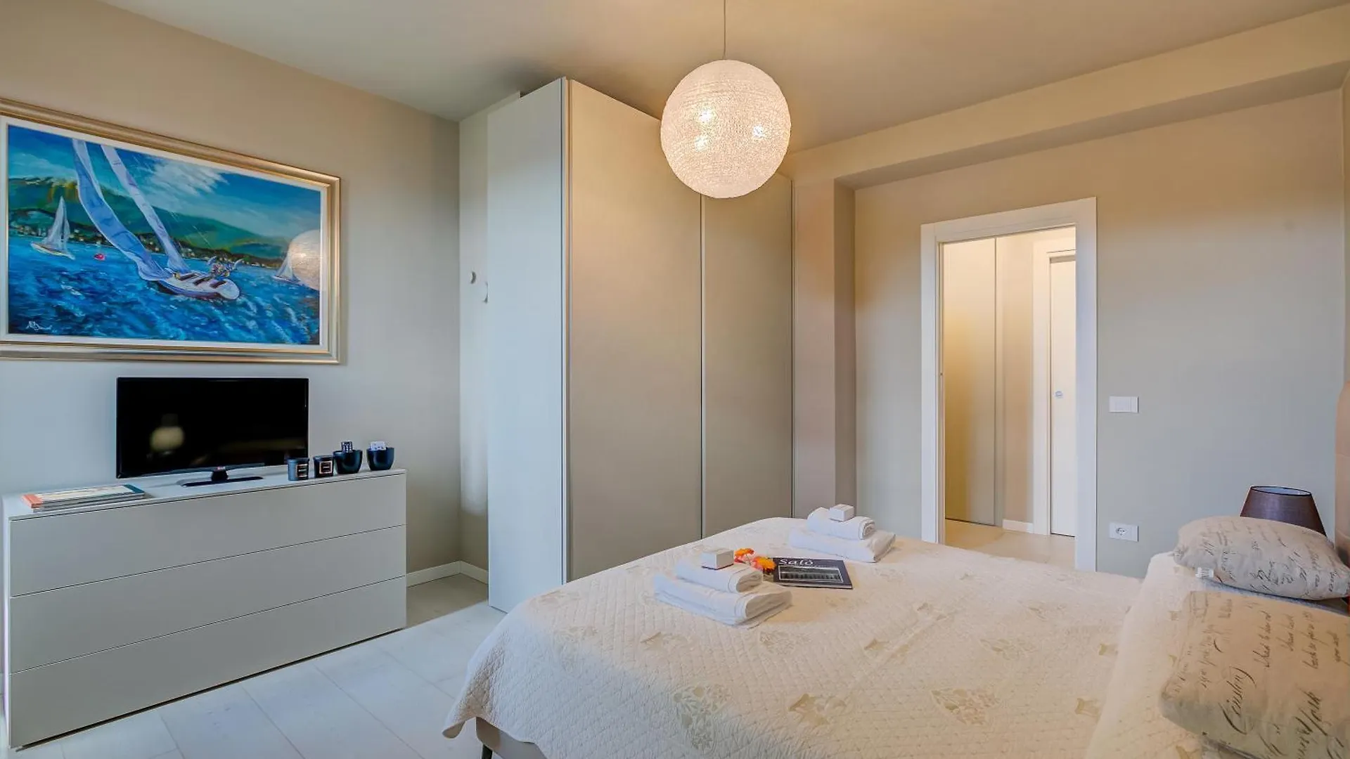 Appartement Viktor House Salo - 100 Mt Near Lake - Happy Rentals Italie