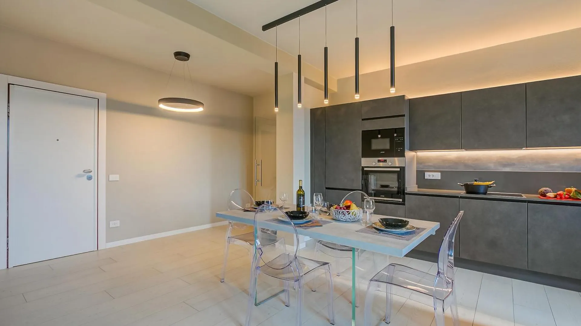 Viktor House Salo - 100 Mt Near Lake - Happy Rentals